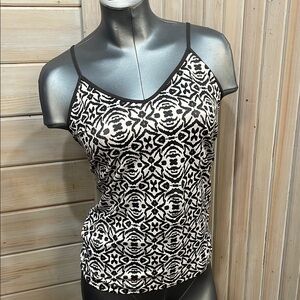 Source Unknown Black and White Graphic Fitted Camisole